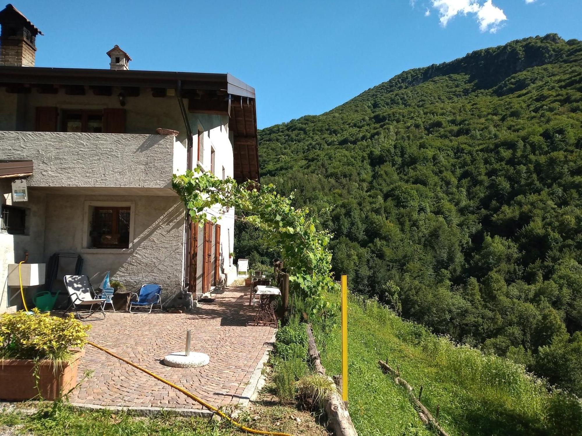 Agriturismo Cascina Cornella Cremeno Buitenkant foto
