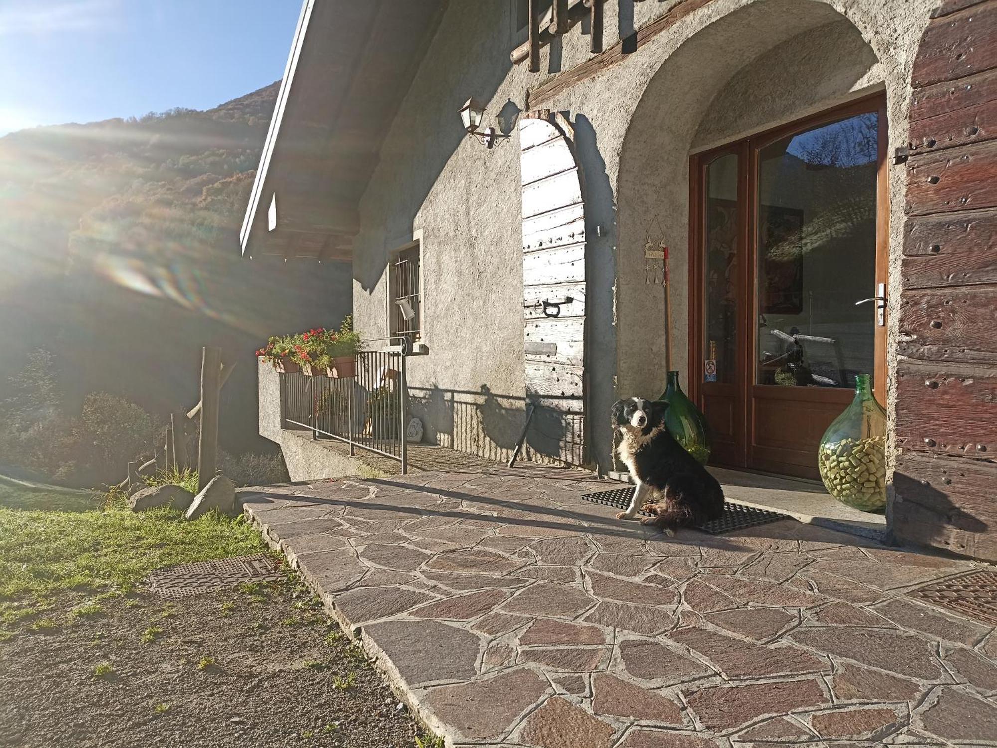 Agriturismo Cascina Cornella Cremeno Buitenkant foto