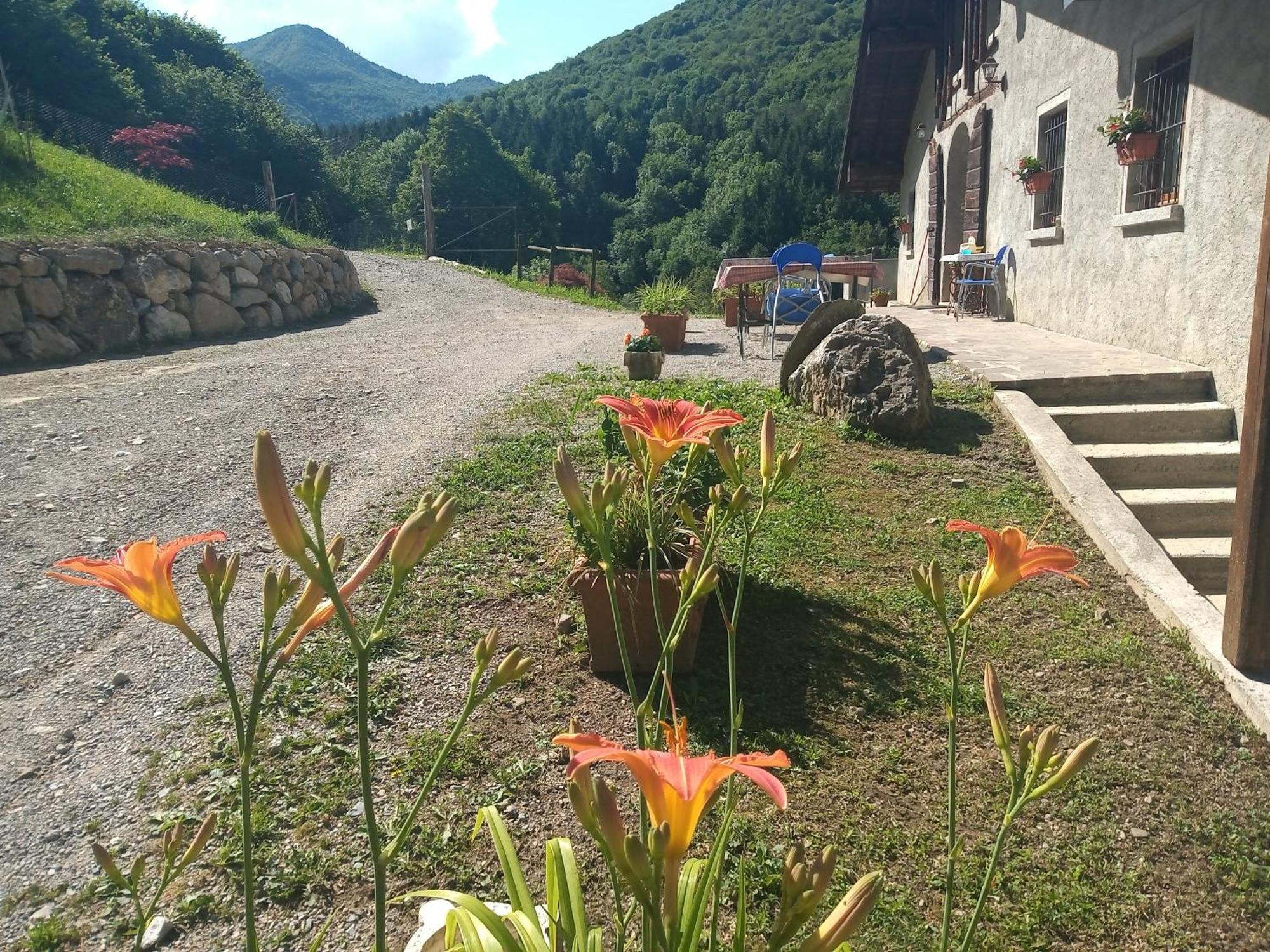Agriturismo Cascina Cornella Cremeno Buitenkant foto